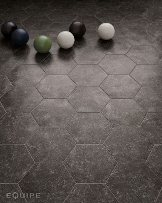 equipe_coralstone_black_292x254_2